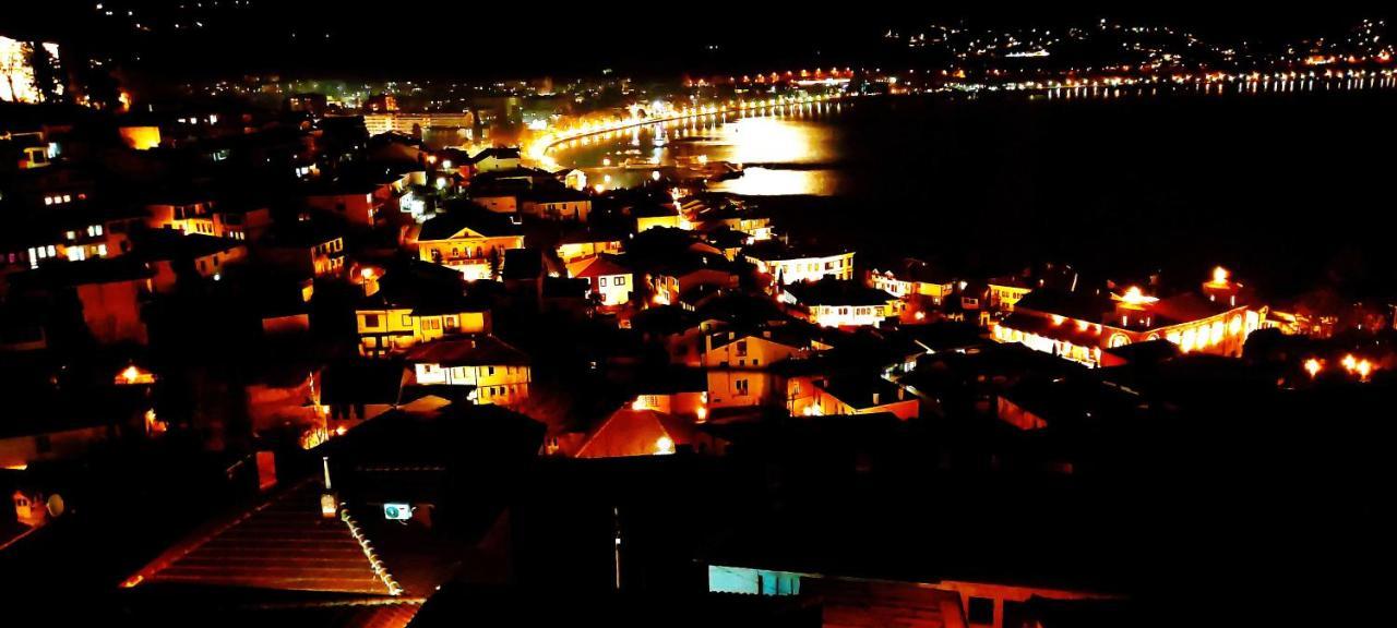 Zura Apartments Ohrid Buitenkant foto