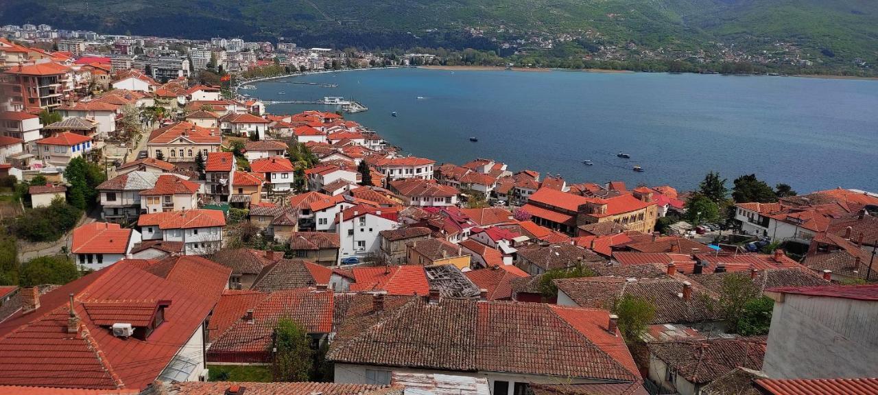 Zura Apartments Ohrid Buitenkant foto